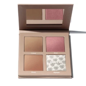 caia sassy - fåtal gånger använd, säljer pga att jag köpt den andra och denna kommer inte till användning den kostar igentligen 395kr