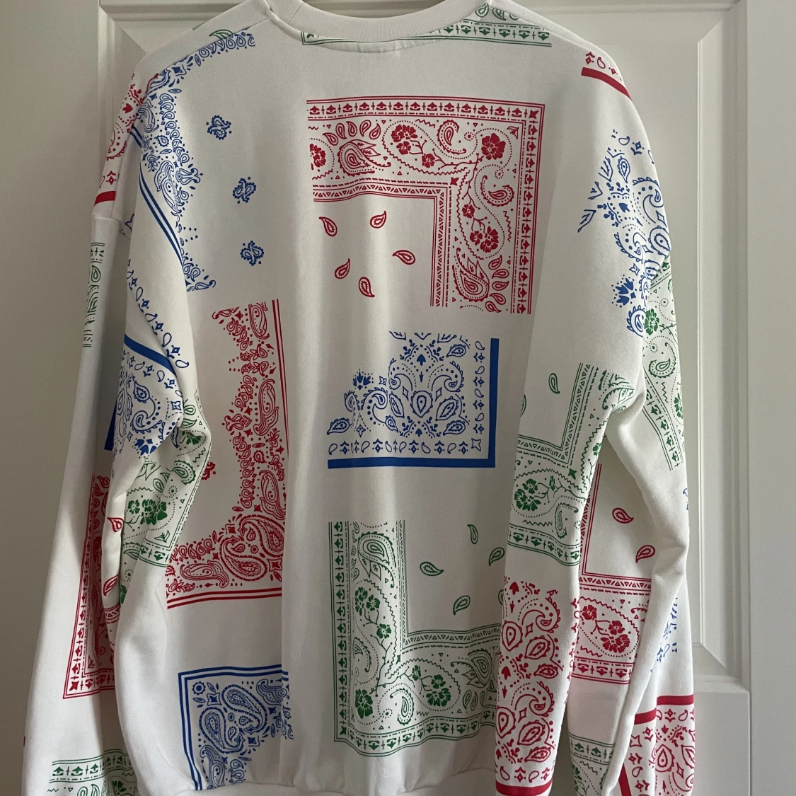 Zara sweatshirt strl M - 90