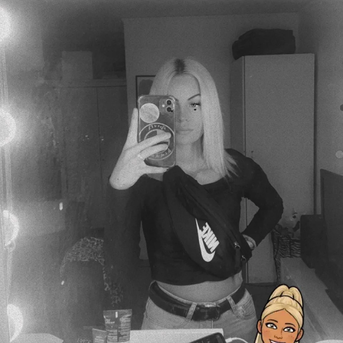 Säljer Nike midjeväska - 90