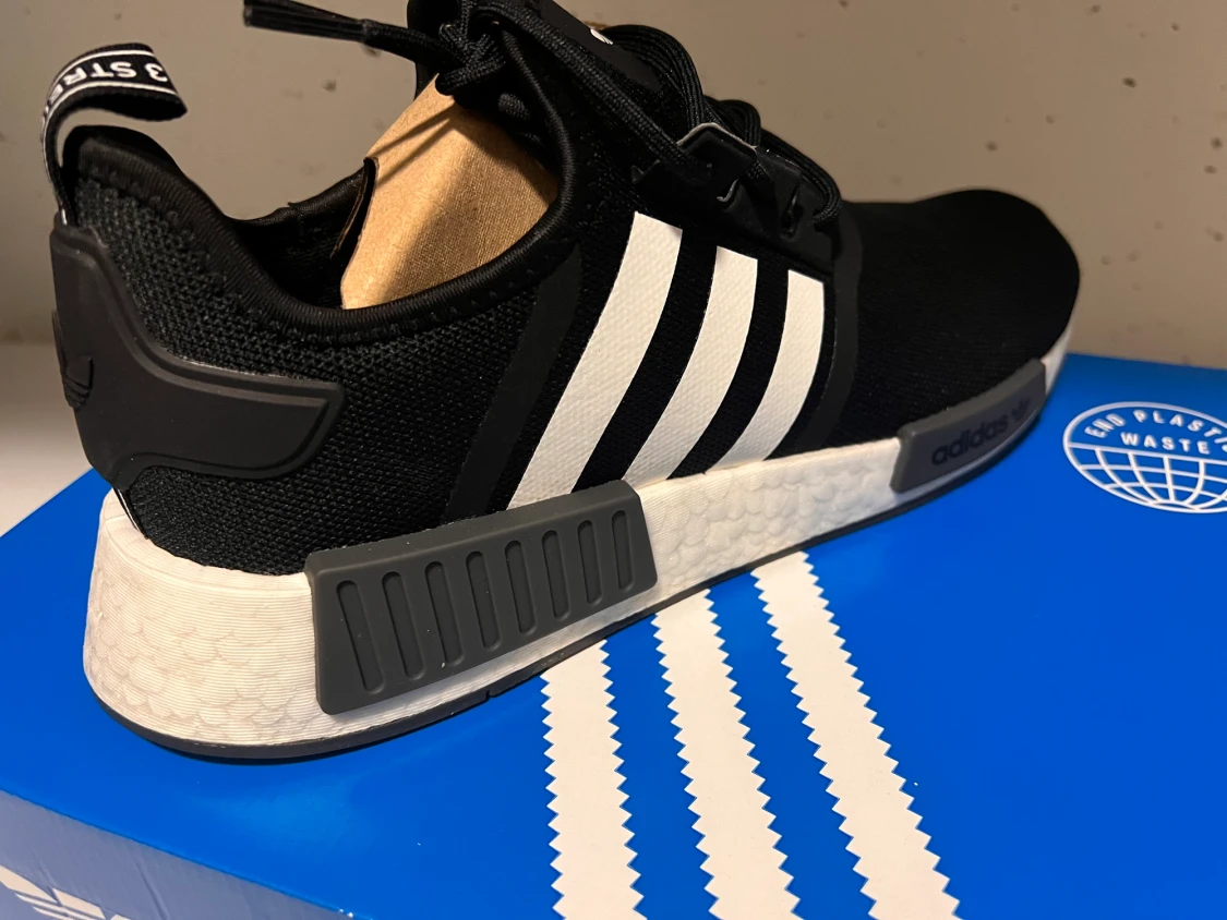 NMD_R1 PRIMEBLUE - 91