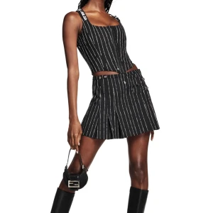 i.am.gia skirt - Säljer min kjol från i.am.gia. Bara använts en gång, i mycket gott skick🤍 Original pris $120 AUD Storlek XXS