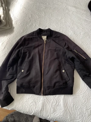 Bomberjacka  - Fint sick 