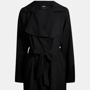 Kappa  - Kappa från bikbok, nyskick🌸storlek xs men passar en s. Skriv om du vill ha egna bilder. 