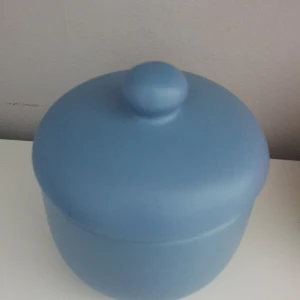 ? - Skriv ni pris på vad ni kan ta den för! Söt och sååå användbar ask