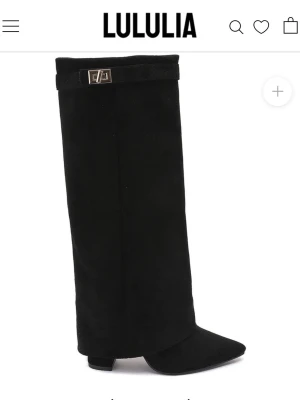 Boots från Lululia - I gott skick, inga defekter! Endast använda en gång
