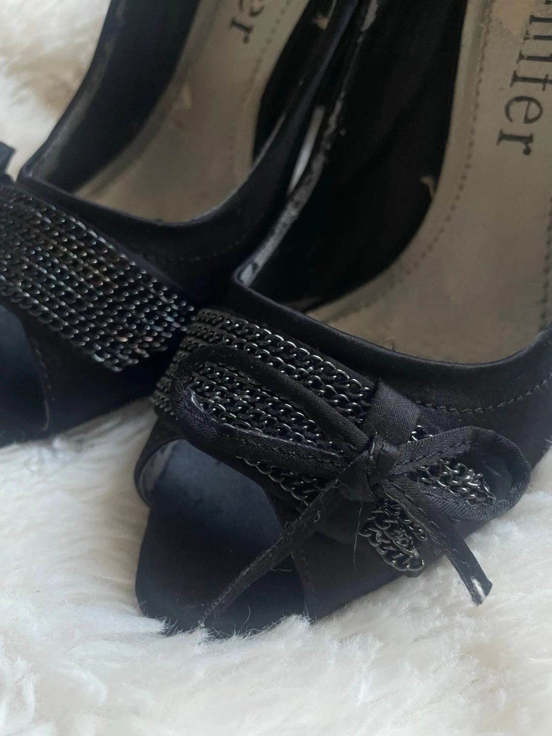 Svarta vintage pumps med rosett - 2