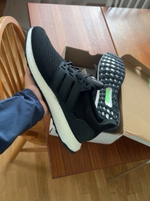 Adidas ultraboost - Helt nya ultraboost i perfekt skick