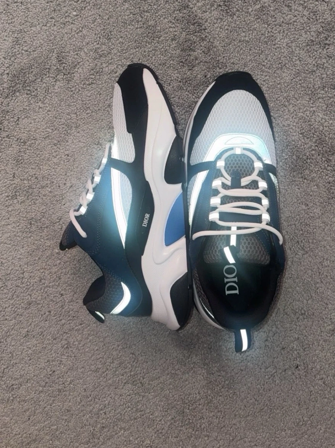 Dior vita och blå sneakers - 2