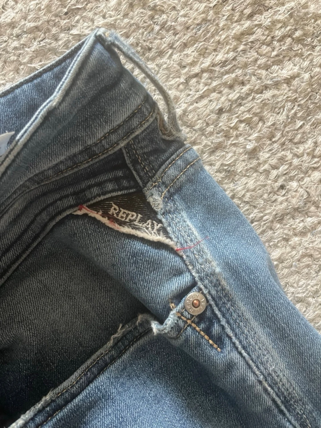 Blå jeans från Replay, modell Rocco - 3