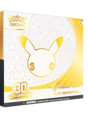 Pokémon 30th Elite Trainer Box - Fet Elite Trainer Box från Pokémon Center, 30th Celebration edition. Lådan är vit och guld med Pikachu-motiv och innehåller samlarkort och tillbehör till Pokémon Trading Card Game. Perfekt för dig som vill boosta din samling eller spela med vänner.