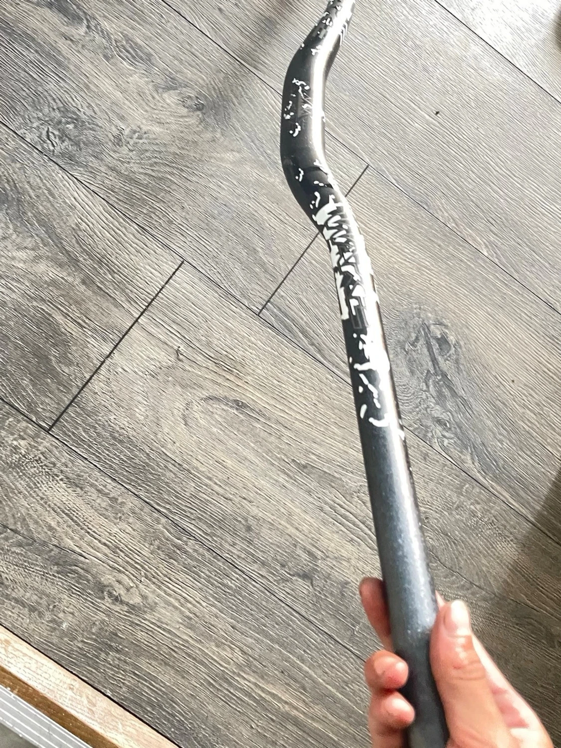 Svart böjd cykelstyre och funkar på alla G2  - 2