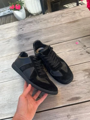Maison Margiela Gats - Säljer ett par Maison margiela Gats då jag inte använder de längre, storlek 44 