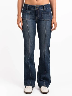 Mörkblå bootcut jeans med fickor - Mörkblåa jeans från Madlady! Super skönt material.