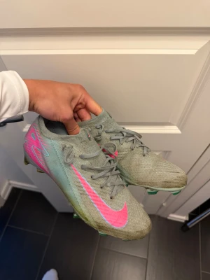 Nike Mercurial Vapor 16 Elite FG - Använda men fortfarande i fint skick! EU 42 (Förkortade snören)