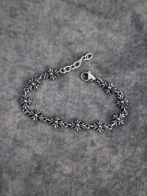 Rebel Chrome Croix Bracelet - Unisex, 19+3 cm. Rost & nickel-fri