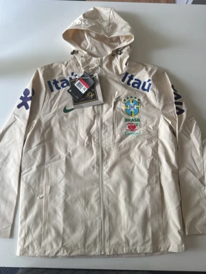 Brazil Windbreaker - Helt ny, riktigt bra kvalité. 