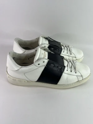 Valentino Open Sneaker  - Size 42 fint skick, inget of 
