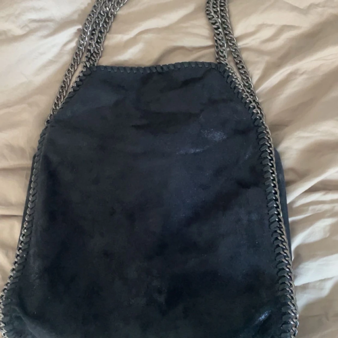 Axelväska med kedja  - 1