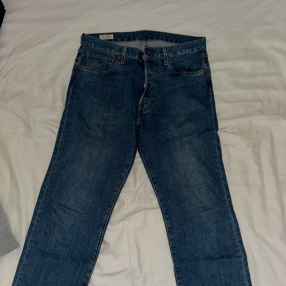 Blå jeansbyxor från Levi's - Modell 501 W31L30