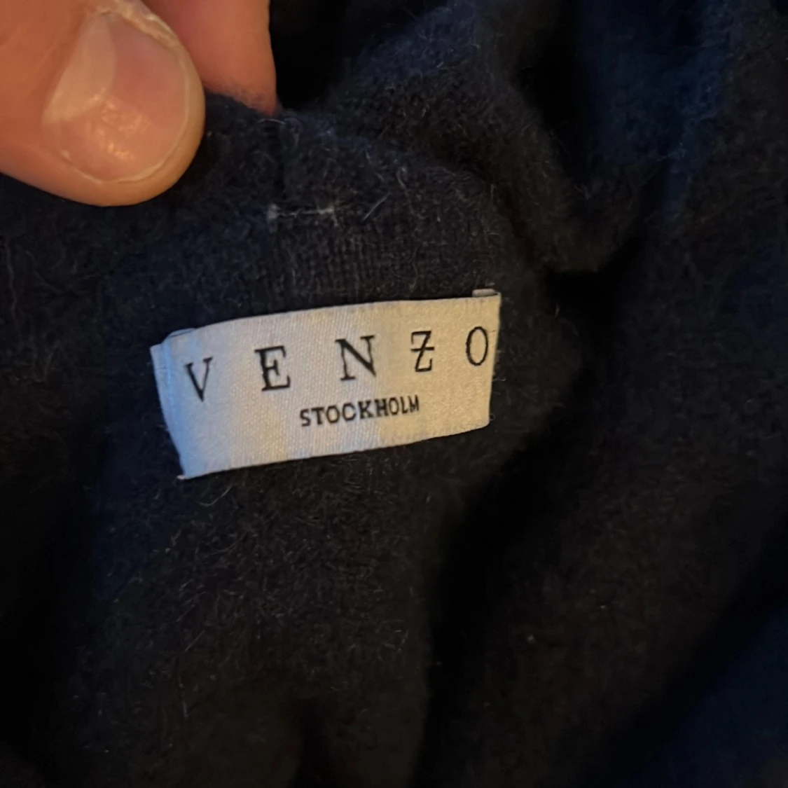 Marinblå hoodie  - 90