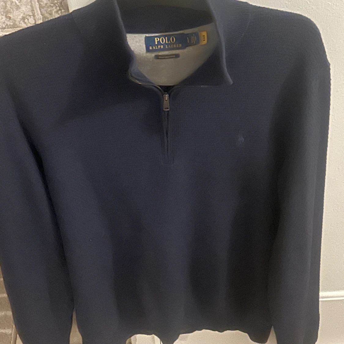 Mörkblå tröja från Ralph Lauren