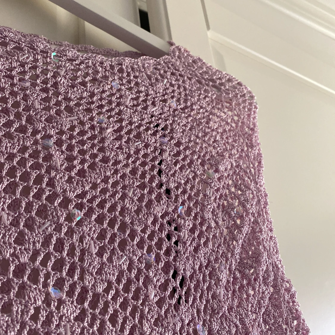 Ljuslila virkad  poncho med paljetter - 2