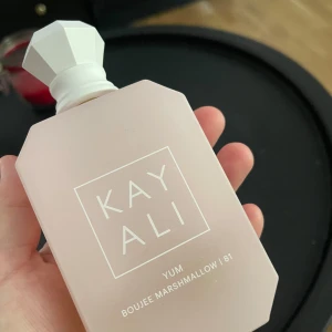 Kayali - Ca 50 ml kvar