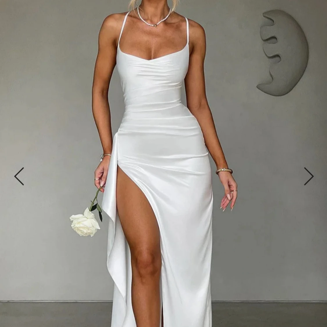 Vit långklänning med slits