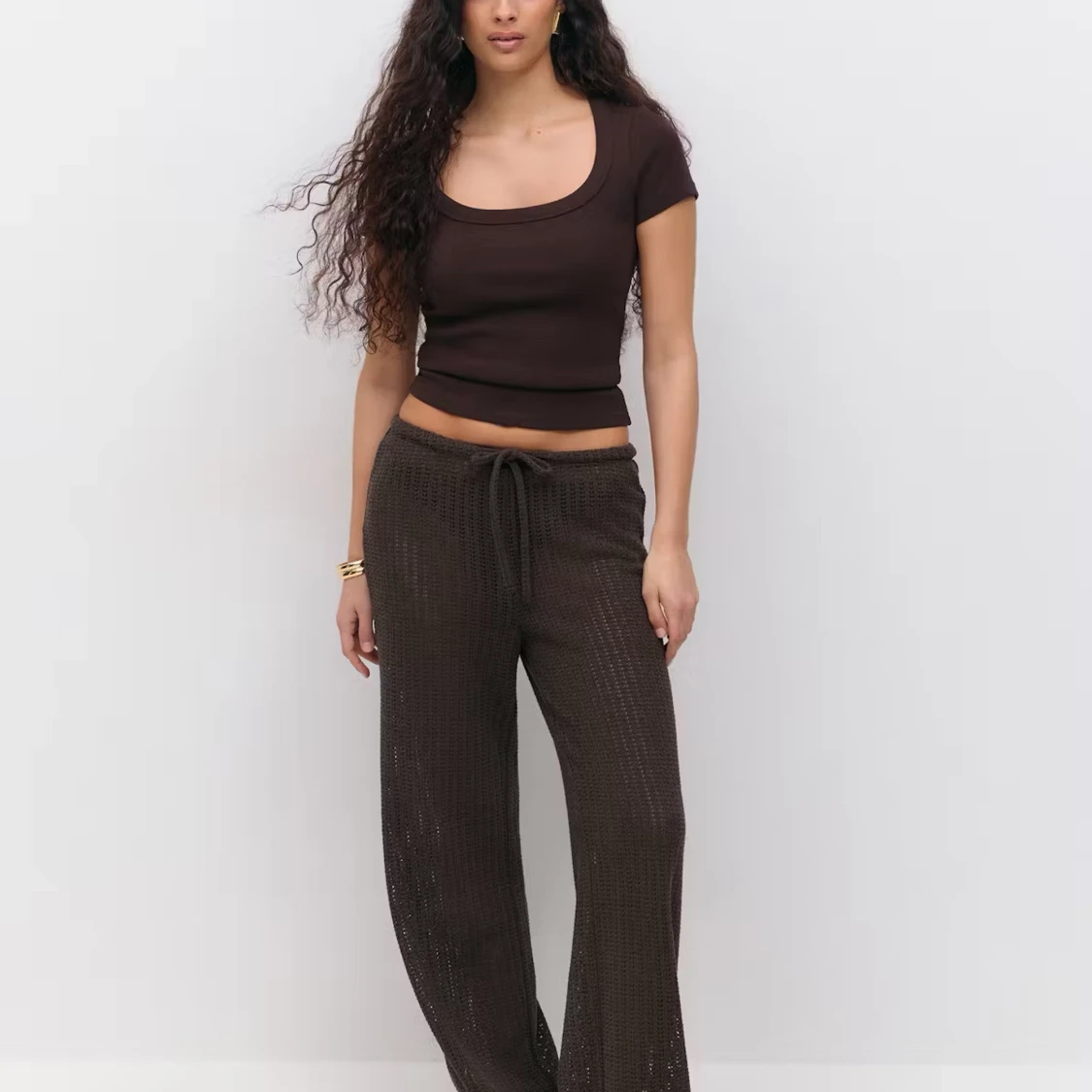 Bruna virkade byxor med snörning - 1