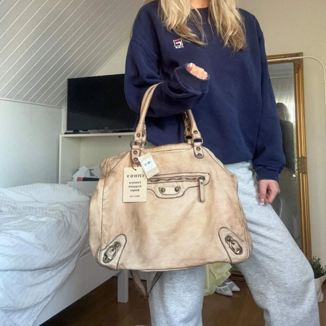 Beige balenciaga liknade väska💘💞 - 3