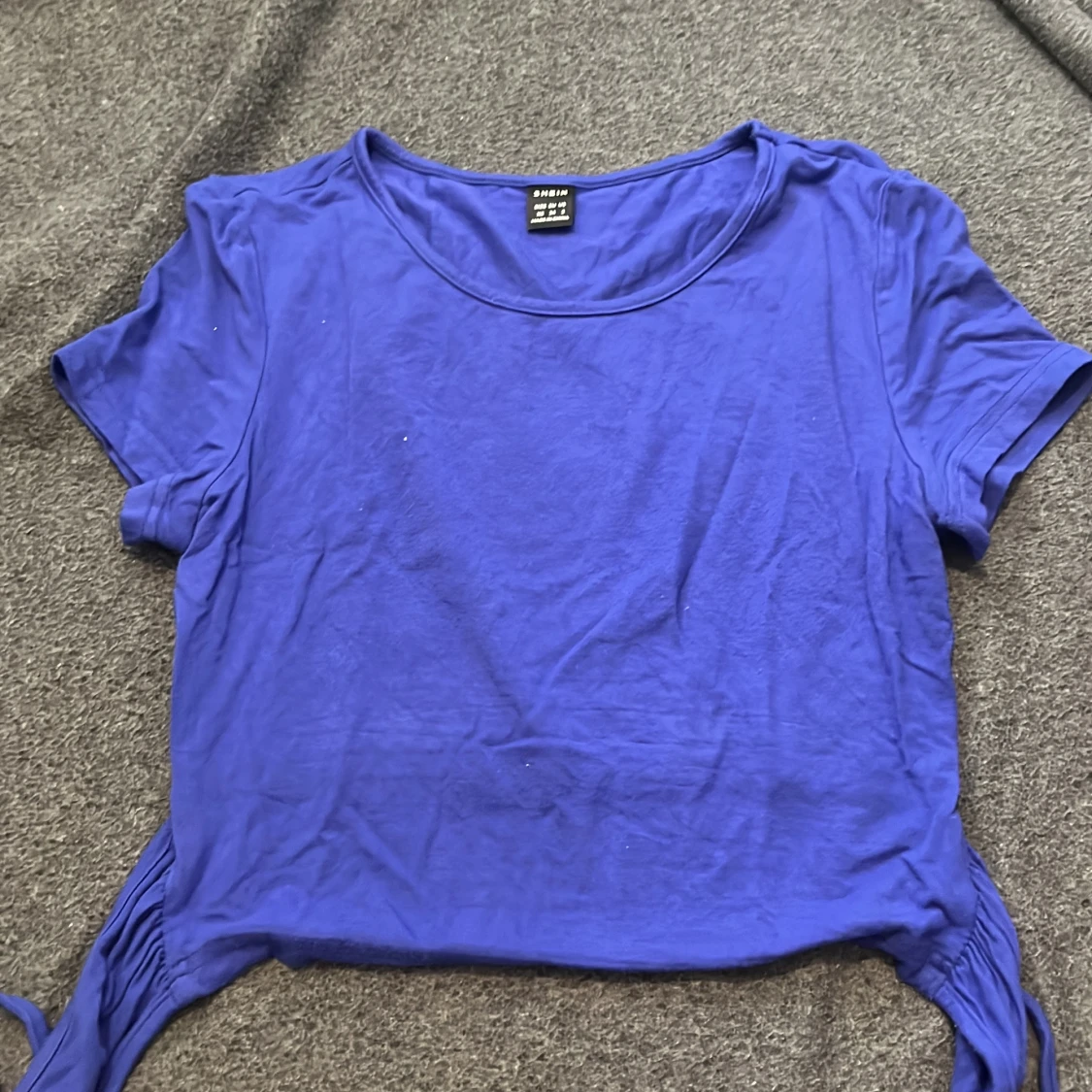 Blå croppad topp från SHEIN XS