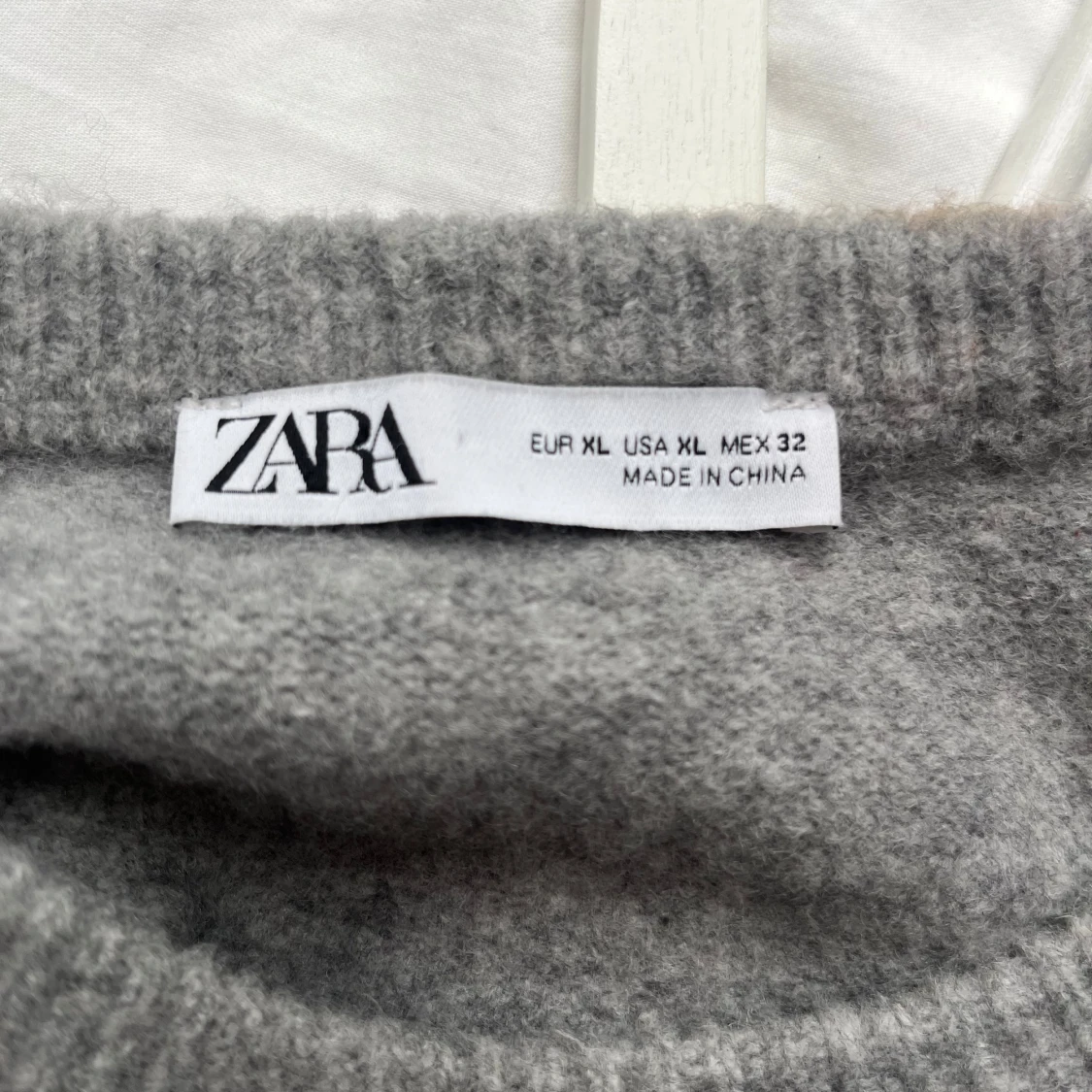 stickad kortärmad tröja från zara  - 2