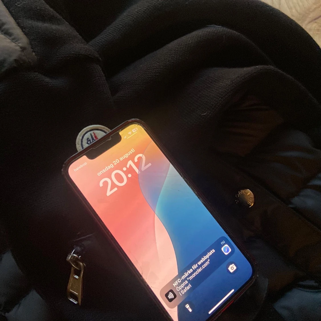 Svart cardigan med huva från Moncler - 1