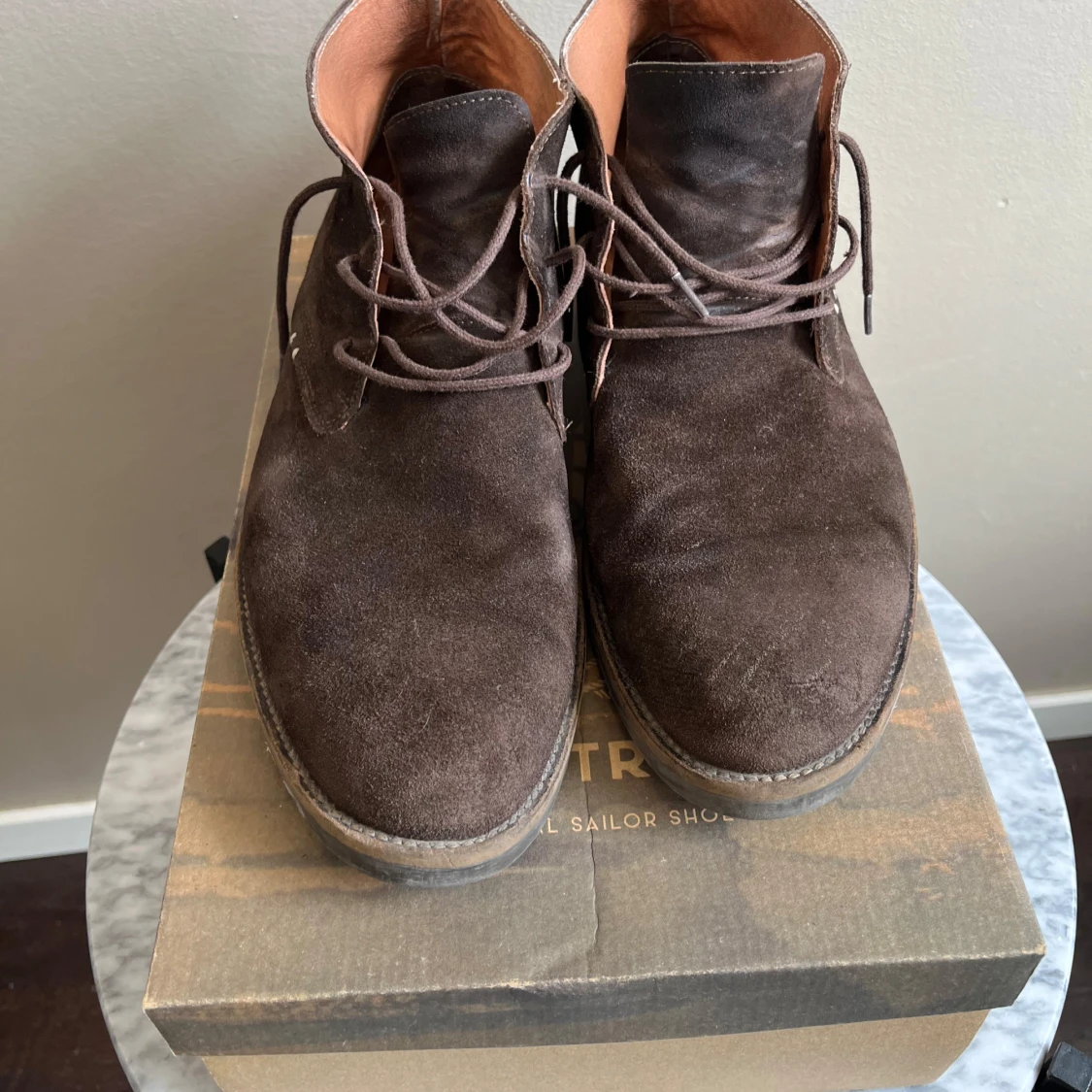 Bruna mockaboots från Marstrand - 1