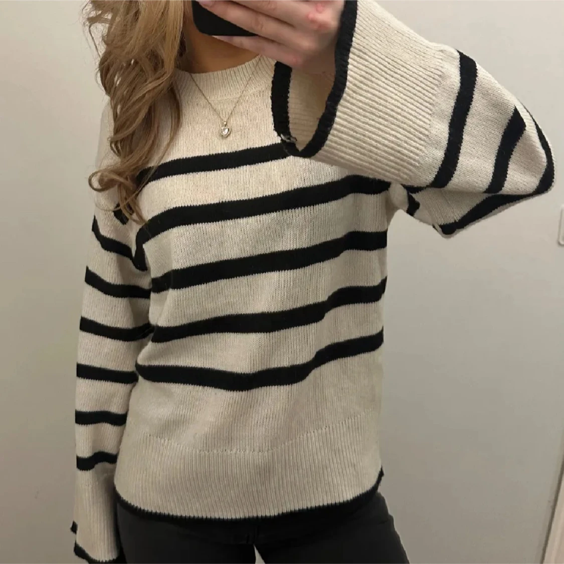 Ribbad långärmad tröja
