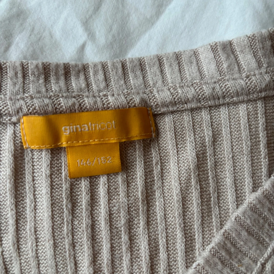 Mysig tröja från gina young  - 1