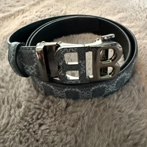 Balmain Bälte - Helt oanvänd 120cm