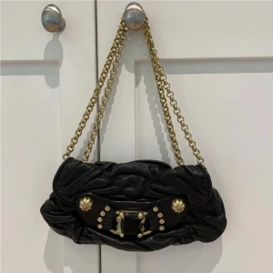 Juicy Couture väska  - Vintage juicy couture väska som inte säljs längre, super fin använd ett få tal gånger , bra skick 