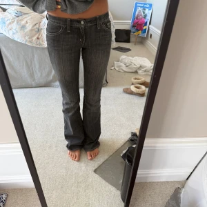 Vintage bootcut jeans - Jättesnygga vintage jeans med perfekt passform☺️☺️
