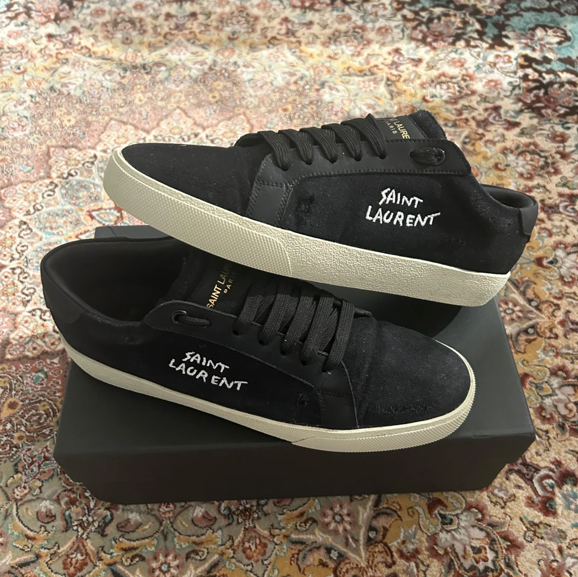 Svarta Saint Laurent sneakers - 1