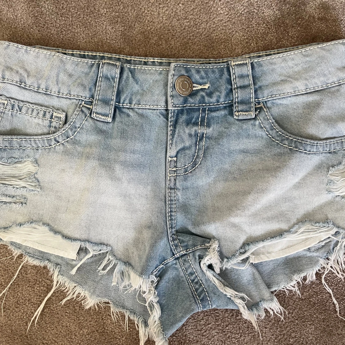 Jeans shorts från Gina, köpte dom och drog av lappen innan jag testade och dom var för stora