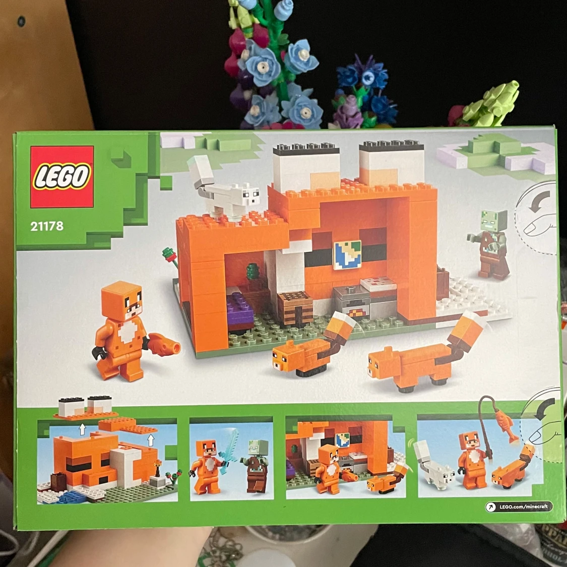 LEGO Minecraft The Fox Lodge 211178 - 1