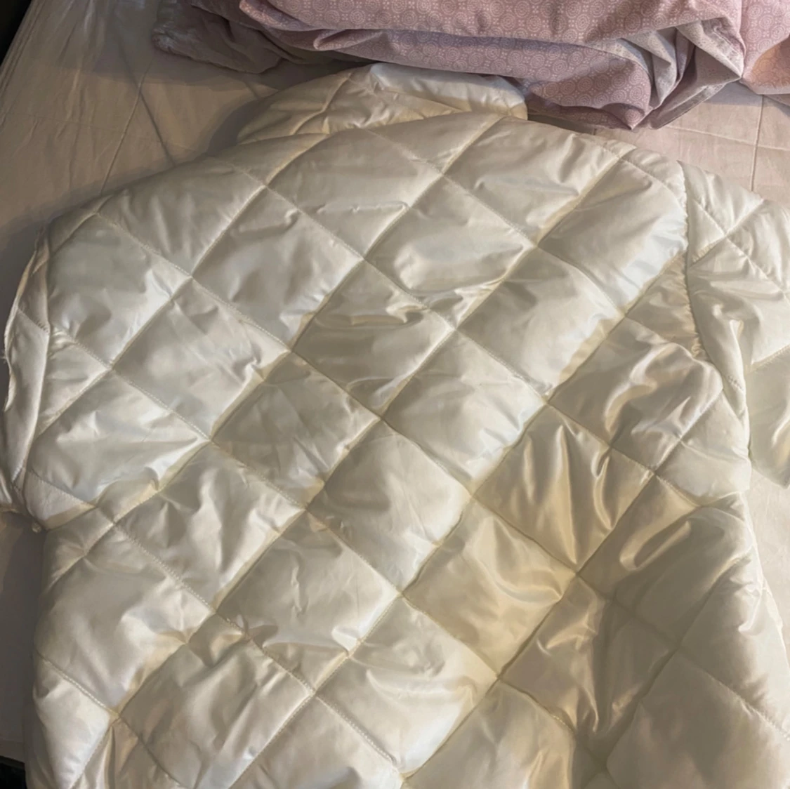 Vit dun cape/ kortärmad jacka - 2