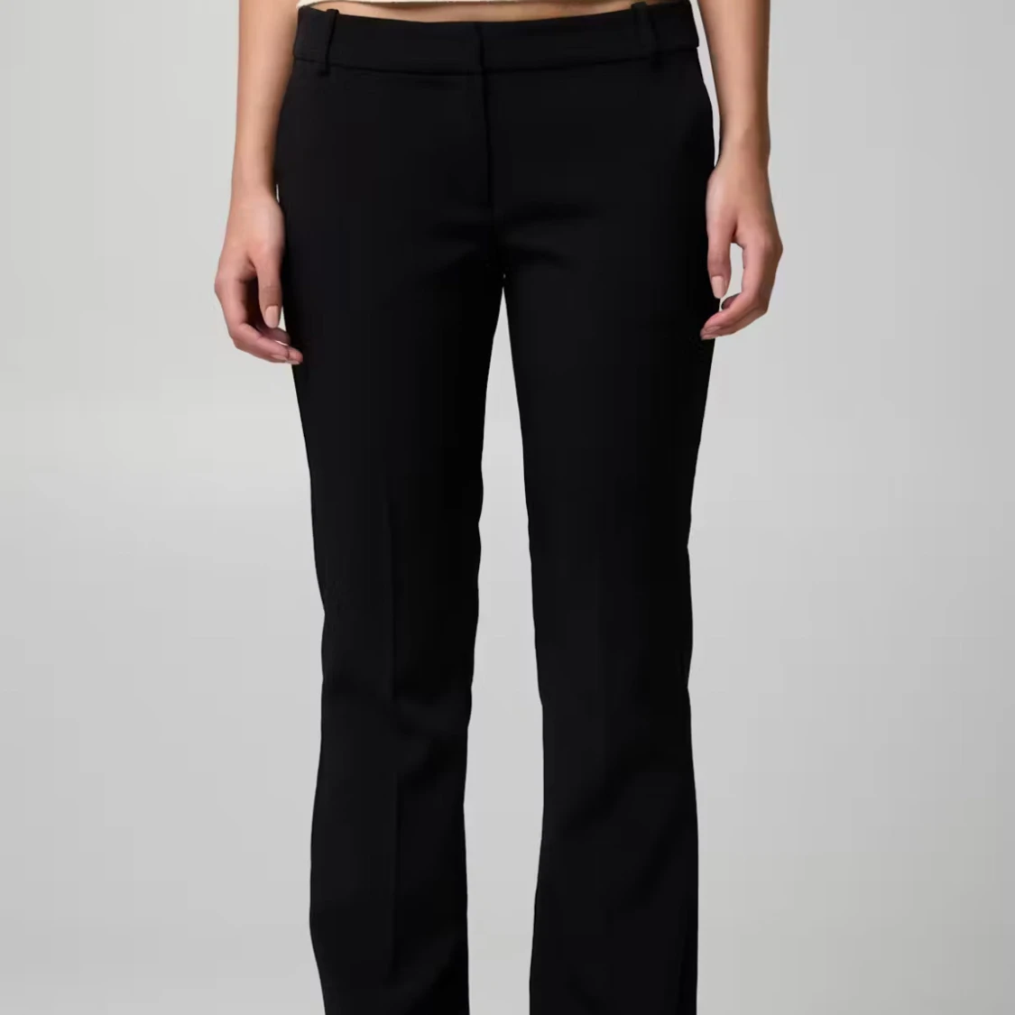 Svarta kostymbyxor från BikBok - 2