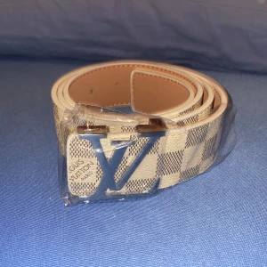 Bälte - Helt ny. Inte använd. 