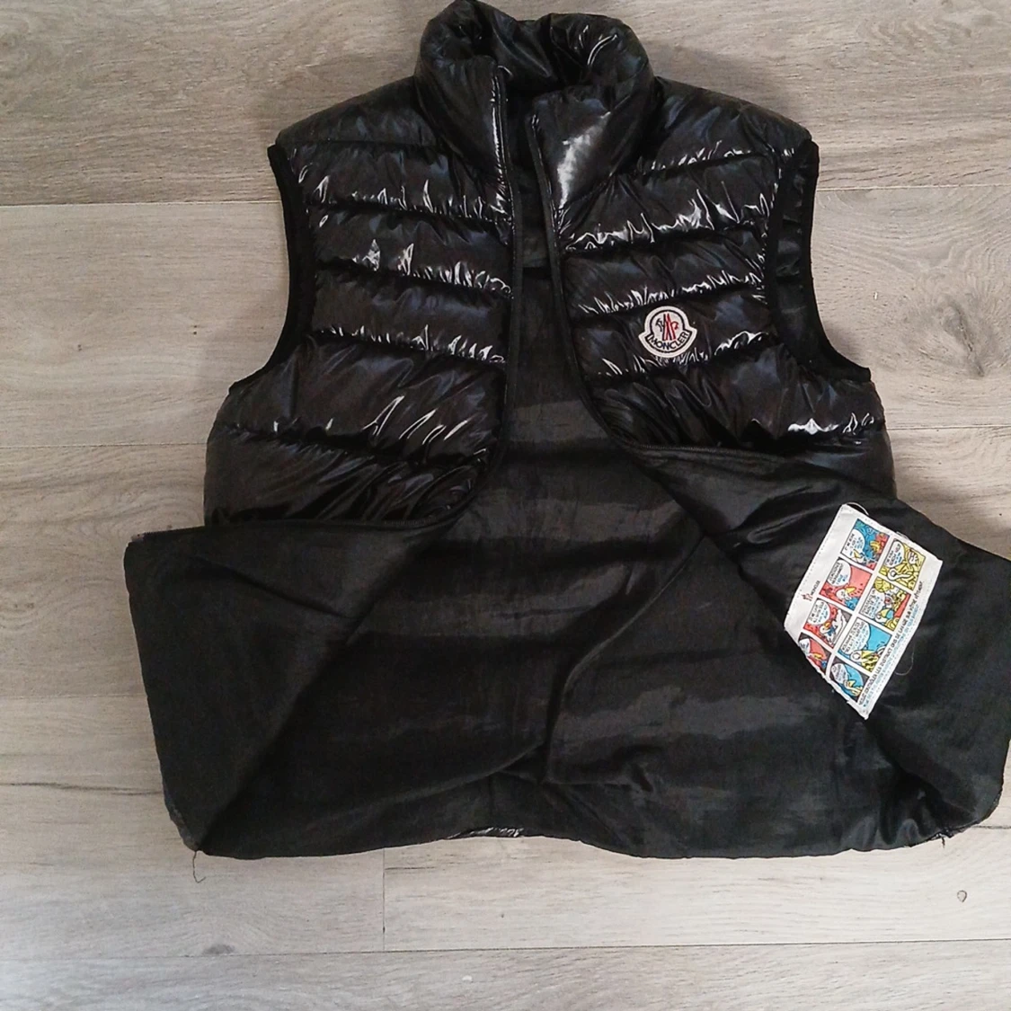 Svart dunväst från Moncler - 2