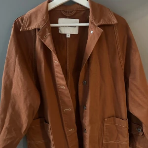 Brun jeansjacka från Carin Wester - Orange/brum jeansjacka från Carin Wester