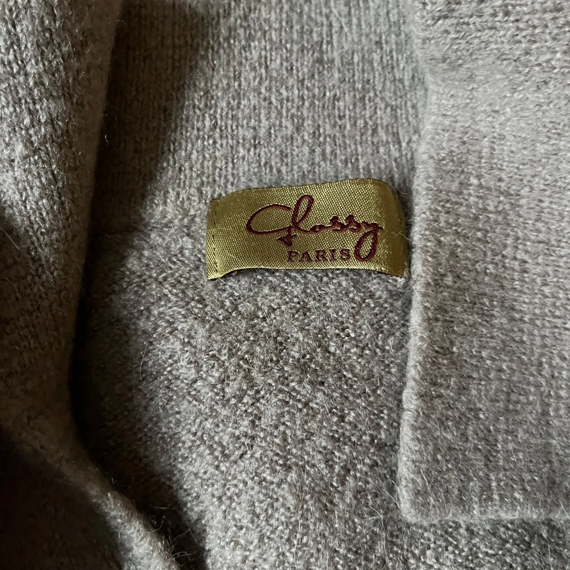 Beige stickad tröja med krage - 4