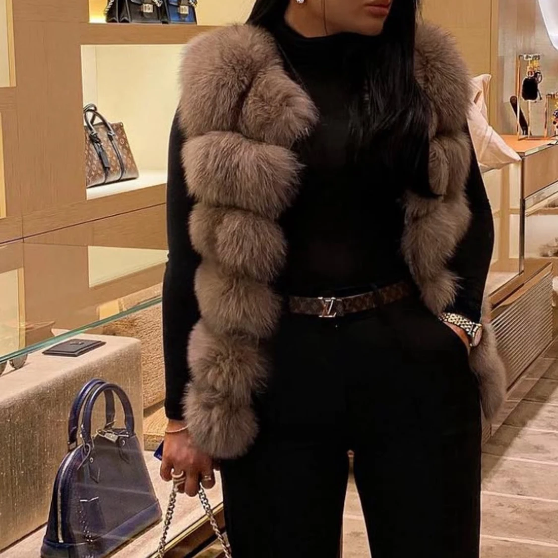 Brun fluffig pälsjacka  - 2