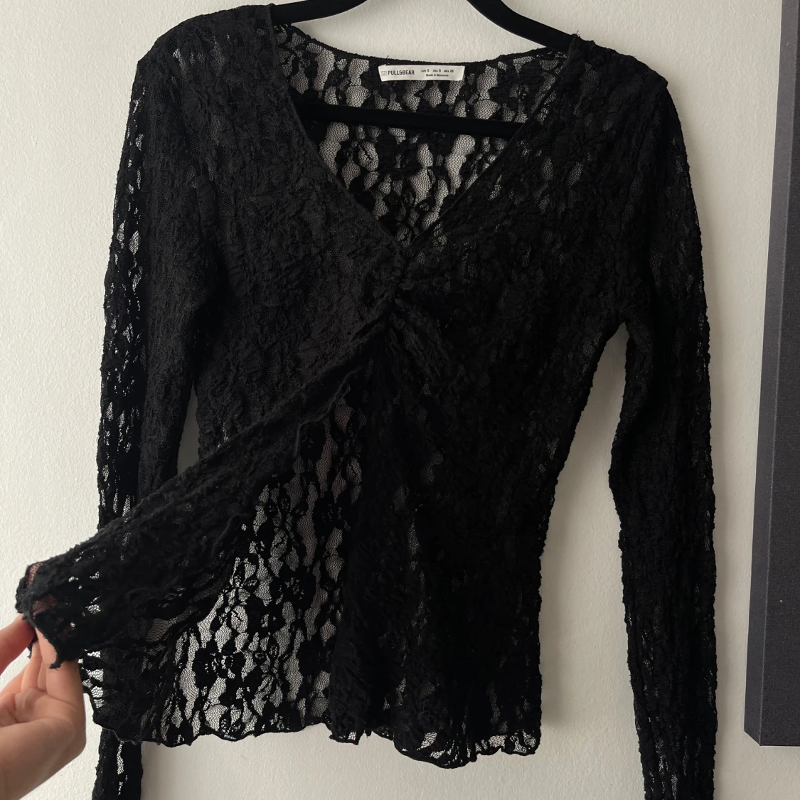 Svart spetsblus från Pull&Bear